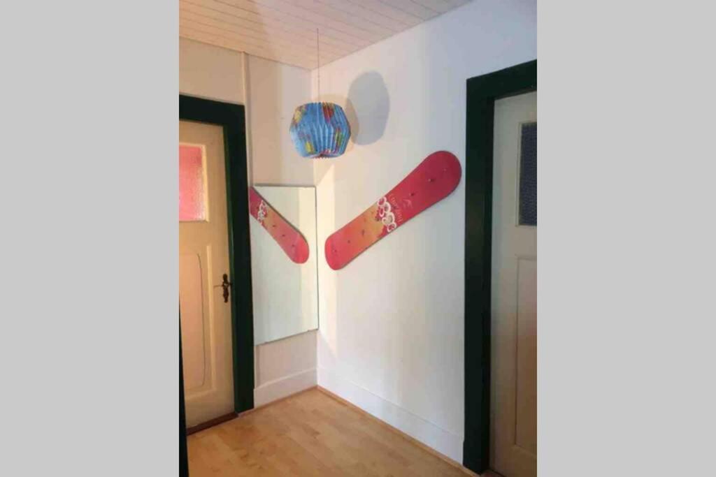 Zentral Gelegene Wohnung Mit Grossem Garten Interlaken Exterior foto